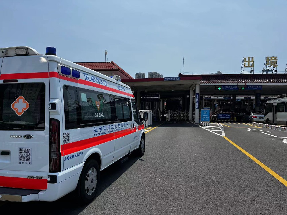 为何深圳广州东莞救护车出租可以提供高效服务？如何联系靠谱公司？